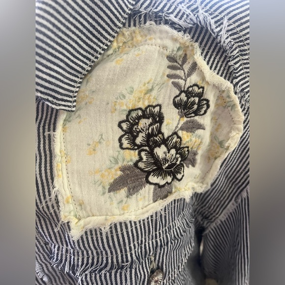 POL jacket 
Size small 
NWOT
Just runs a little big for me - Picture 2 of 3